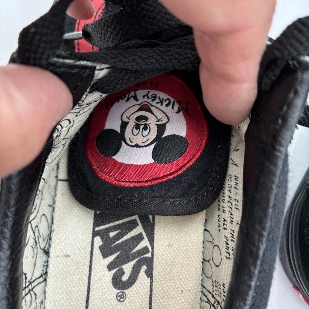 Vans Old Skool Disney Mickey Mouse 90th Anniversary Black Sneakers Mens 4.5 W 6